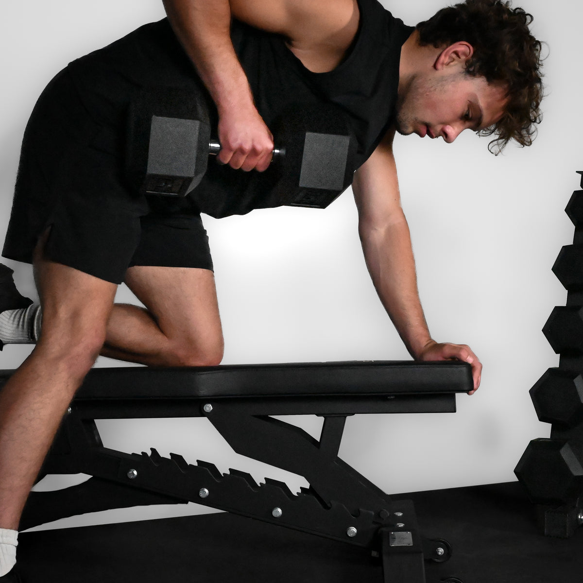 Banco de Musculación Comercial GYMSETS con Tres Patas